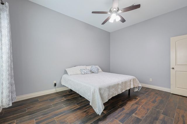 2318 Spring Lake Park Lane, Spring, TX 77386