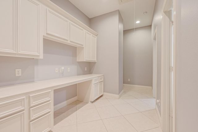 2318 Spring Lake Park Lane, Spring, TX 77386