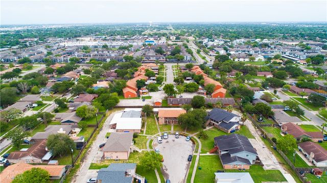 3618 & 3622 & 3625 Crestbrook Ct, Corpus Christi, TX 78415