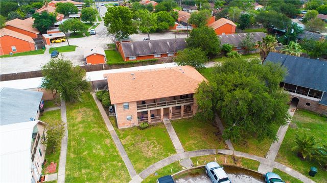 3618 & 3622 & 3625 Crestbrook Ct, Corpus Christi, TX 78415