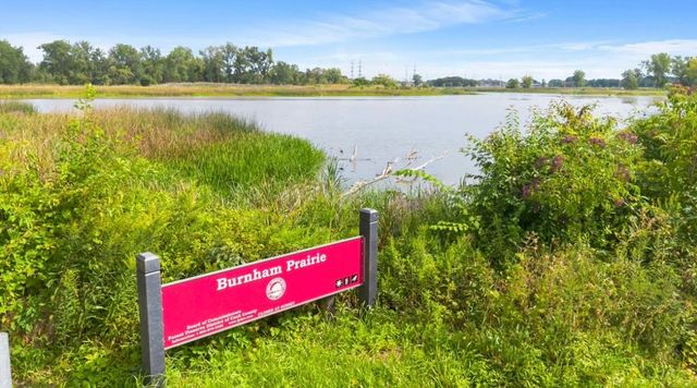 13921 S Manistee Avenue, Burnham, IL 60633