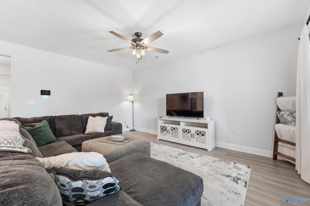 9105 Monteagle Boulevard, Owens Cross Roads, AL 35763