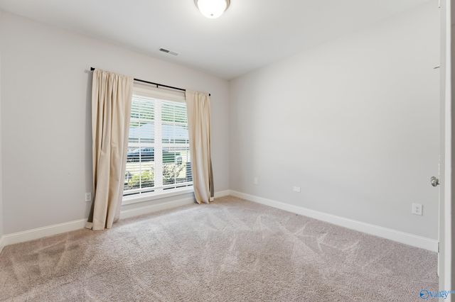 9105 Monteagle Boulevard, Owens Cross Roads, AL 35763