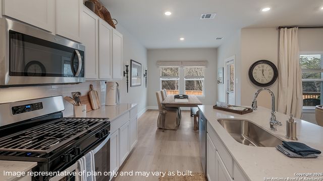 20821 Stonework Spur, San Antonio, TX 78266