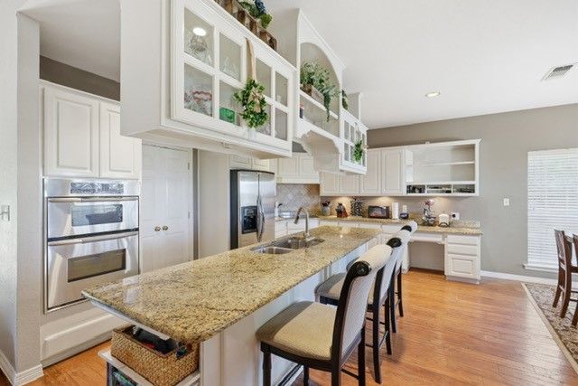 3622 Cliff View Loop, Weatherford, TX 76087
