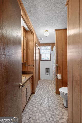 608 S Leroy Street, Metter, GA 30439