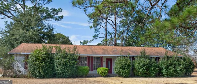 608 S Leroy Street, Metter, GA 30439