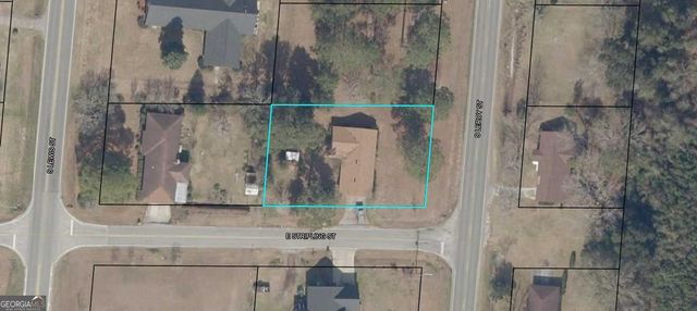 608 S Leroy Street, Metter, GA 30439