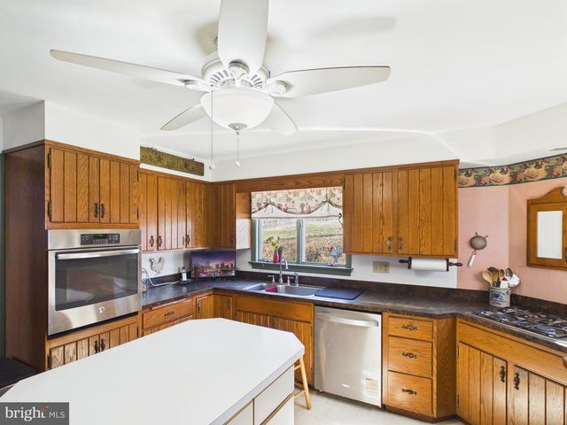 2175 RIVER RD, Washington Boro, PA 17582