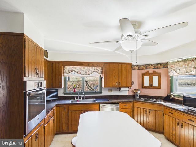 2175 RIVER RD, Washington Boro, PA 17582