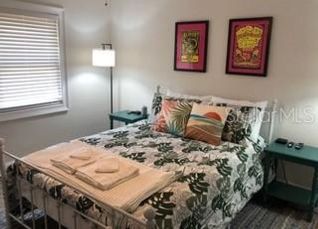 604 7TH AVENUE SW, Largo, FL 33770