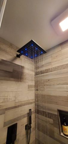 604 7TH AVENUE SW, Largo, FL 33770