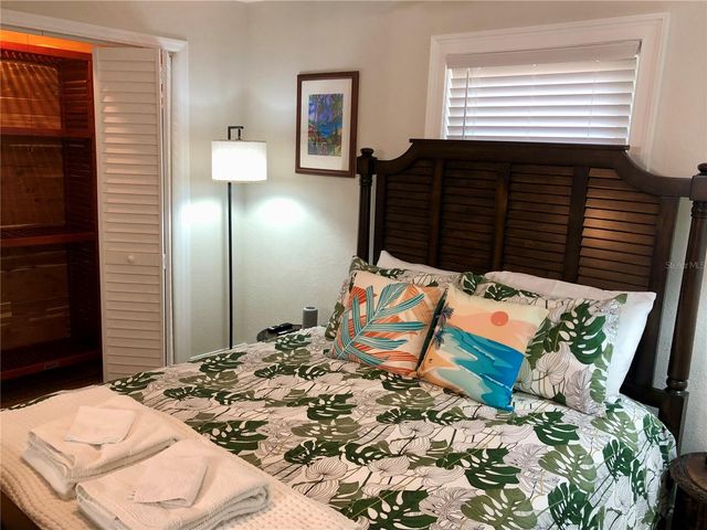 604 7TH AVENUE SW, Largo, FL 33770