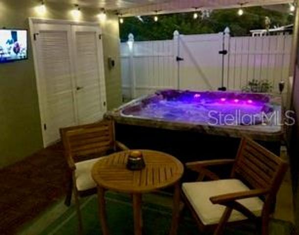 604 7TH AVENUE SW, Largo, FL 33770