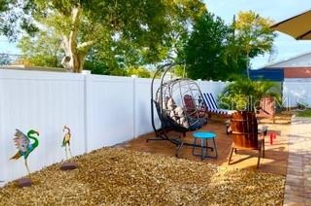 604 7TH AVENUE SW, Largo, FL 33770