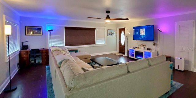 604 7TH AVENUE SW, Largo, FL 33770