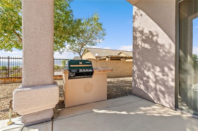 2790 Glenn Rock Drive, Bullhead City, AZ 86429