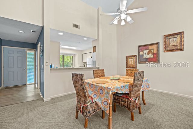 35 Lake Forest Dr Apt 3304, Hilton Head Island, SC 29928