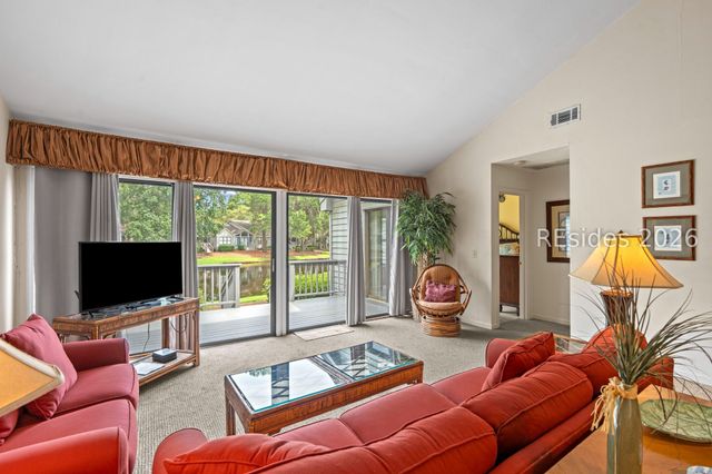 35 Lake Forest Dr Apt 3304, Hilton Head Island, SC 29928