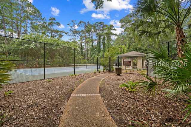 35 Lake Forest Dr Apt 3304, Hilton Head Island, SC 29928