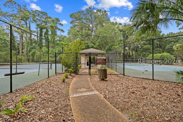 35 Lake Forest Dr Apt 3304, Hilton Head Island, SC 29928