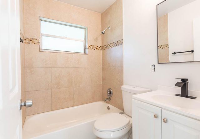 314 E Gateway Boulevard, Boynton Beach, FL 33435