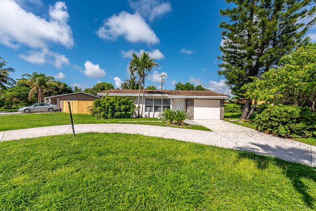 314 E Gateway Boulevard, Boynton Beach, FL 33435