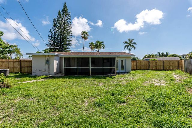314 E Gateway Boulevard, Boynton Beach, FL 33435