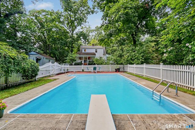 219 Unity Road, Trumbull, CT 06611