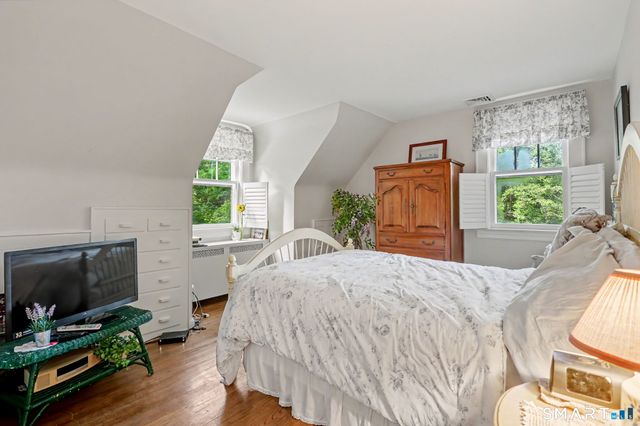 219 Unity Road, Trumbull, CT 06611