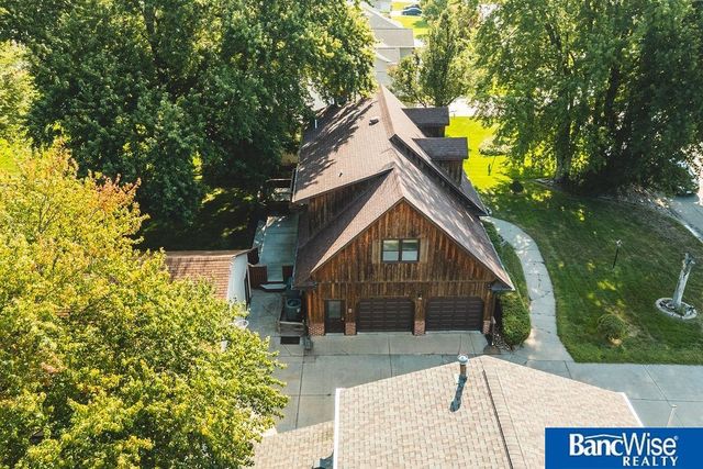 2105 N St Street, Aurora, NE 68818