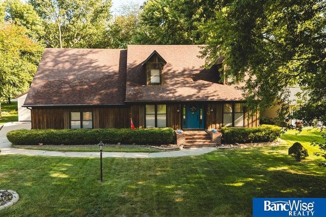 2105 N St Street, Aurora, NE 68818