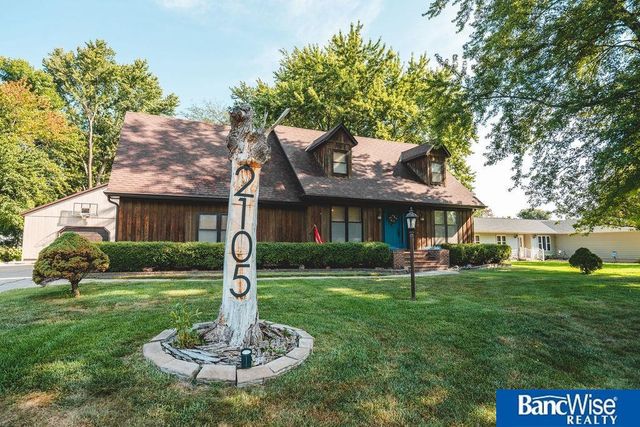 2105 N St Street, Aurora, NE 68818