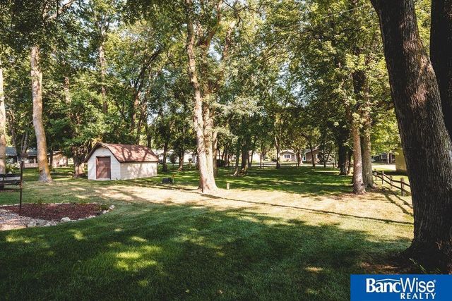 2105 N St Street, Aurora, NE 68818