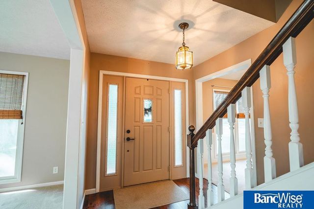 2105 N St Street, Aurora, NE 68818