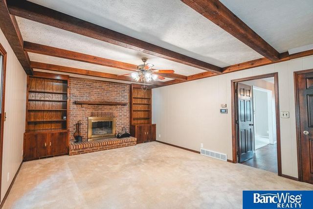 2105 N St Street, Aurora, NE 68818