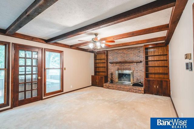 2105 N St Street, Aurora, NE 68818