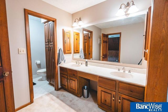 2105 N St Street, Aurora, NE 68818