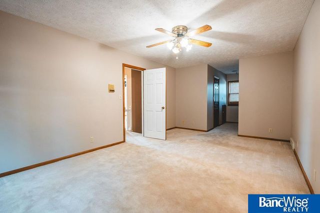 2105 N St Street, Aurora, NE 68818