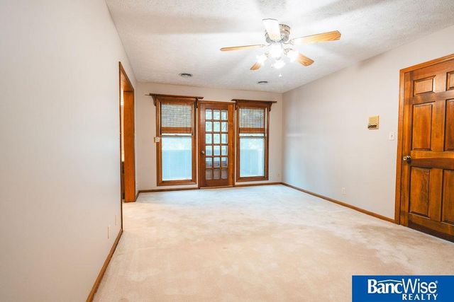 2105 N St Street, Aurora, NE 68818