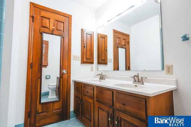 2105 N St Street, Aurora, NE 68818