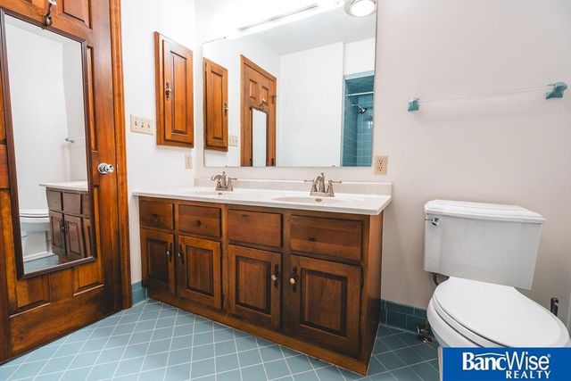 2105 N St Street, Aurora, NE 68818