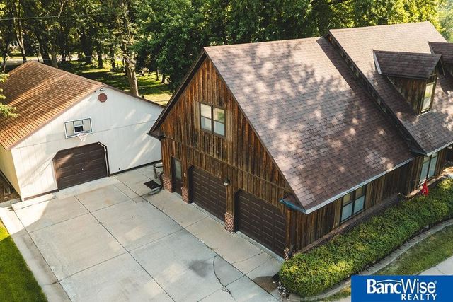 2105 N St Street, Aurora, NE 68818