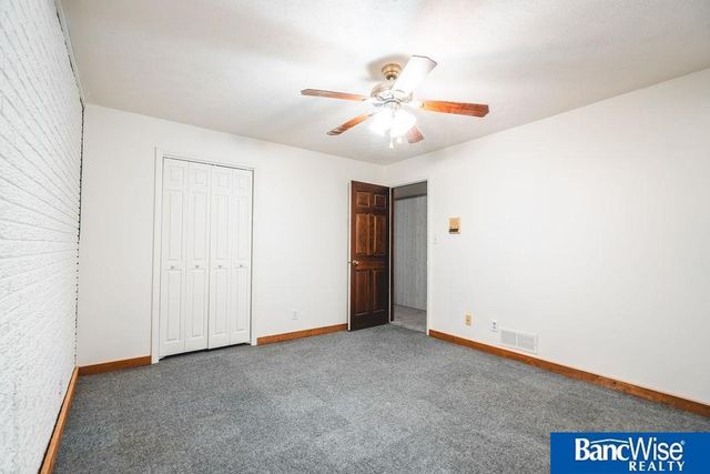 2105 N St Street, Aurora, NE 68818