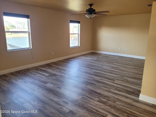 372 Cobblewood Drive, Rockledge, FL 32955