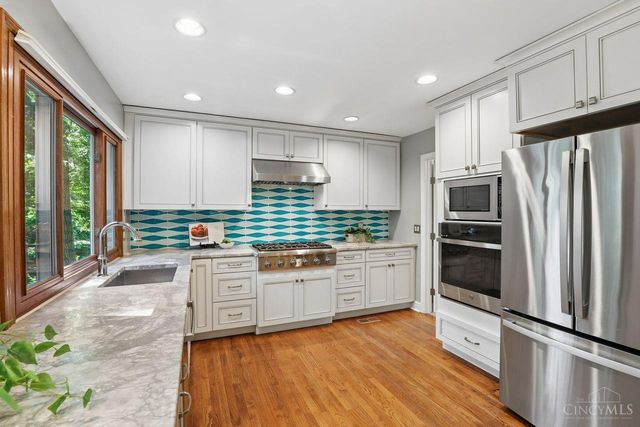 8383 Ellenwoods Drive, Symmes Twp, OH 45249