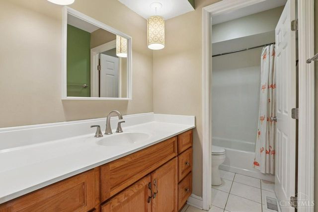 8383 Ellenwoods Drive, Symmes Twp, OH 45249