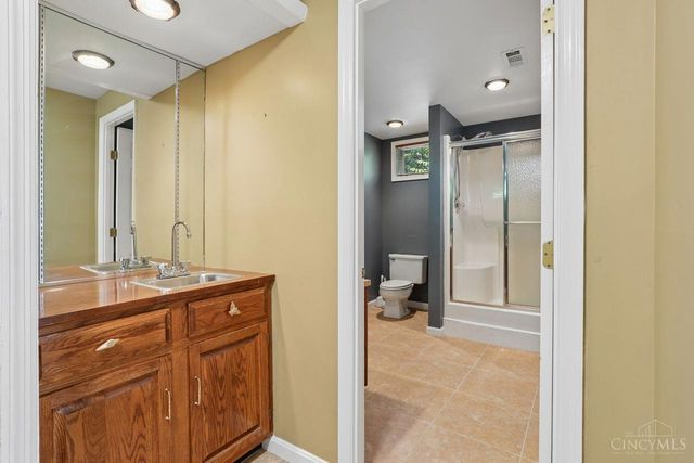 8383 Ellenwoods Drive, Symmes Twp, OH 45249
