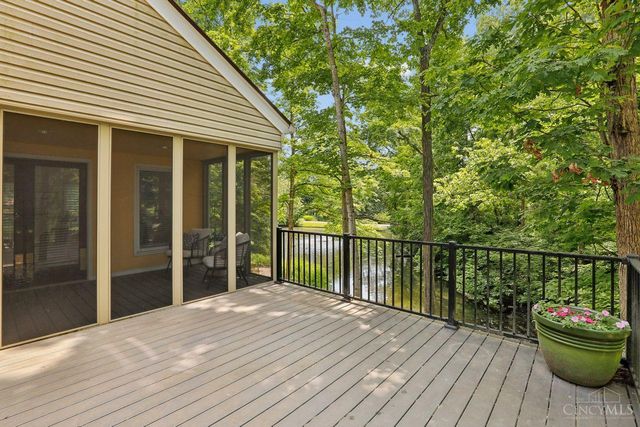 8383 Ellenwoods Drive, Symmes Twp, OH 45249