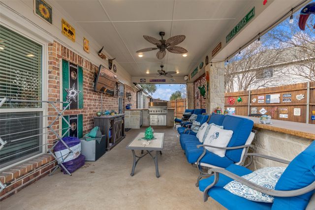 2435 Beachview Drive, Grand Prairie, TX 75054